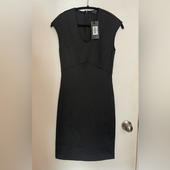 Black Women’s Dress- Small- NWT - Picture 3 of 6